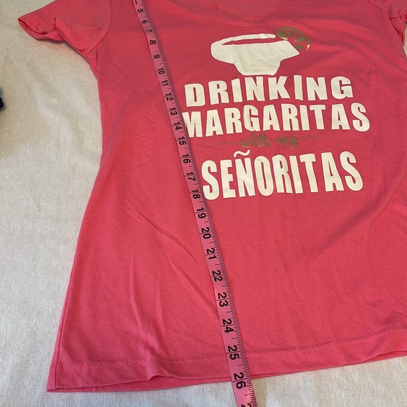 🌼 Ideal T pink tee shirt Drinking Margaritas size L - Picture 7 of 8